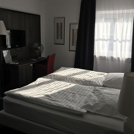 Cs Hotel Schweiger Eichstatt Bagian luar foto