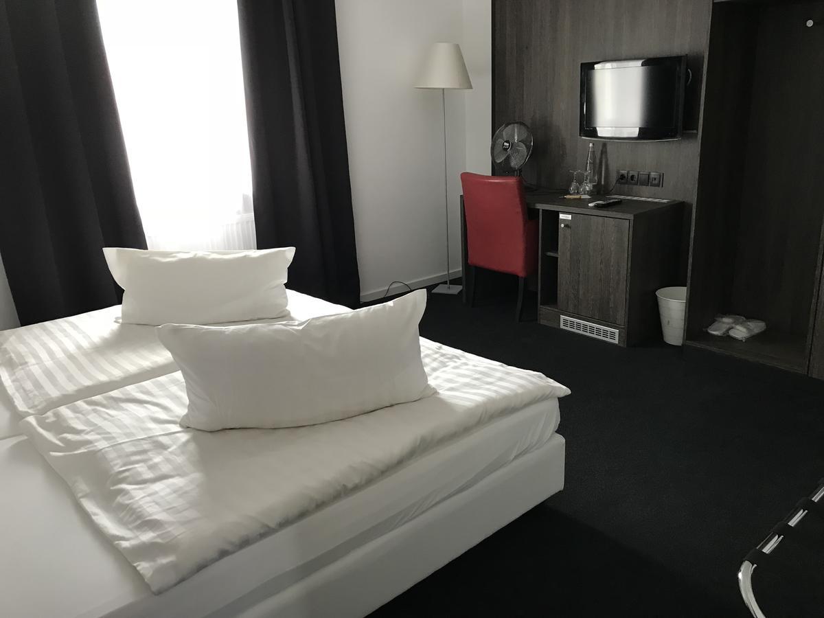Cs Hotel Schweiger Eichstatt Bagian luar foto