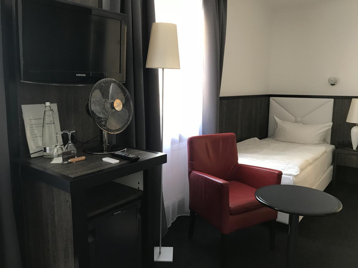 Cs Hotel Schweiger Eichstatt Bagian luar foto